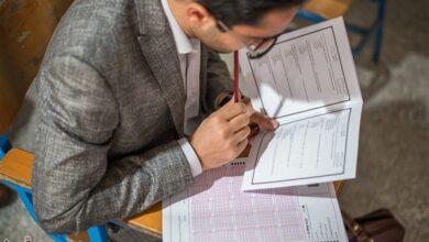 سوالات استخدامی قوانین و مقررات اداری سوالات استخدامی اسناد و قوانین سوالات استخدامی زبان و ادبیات فارسی سوالات استخدامی معارف اسلامی سوالات استخدامی روانشناسی رشد سوالات استخدامی روانشناسی تربیتی پاسخنامه سوالات استخدامی آموزگاری 1404